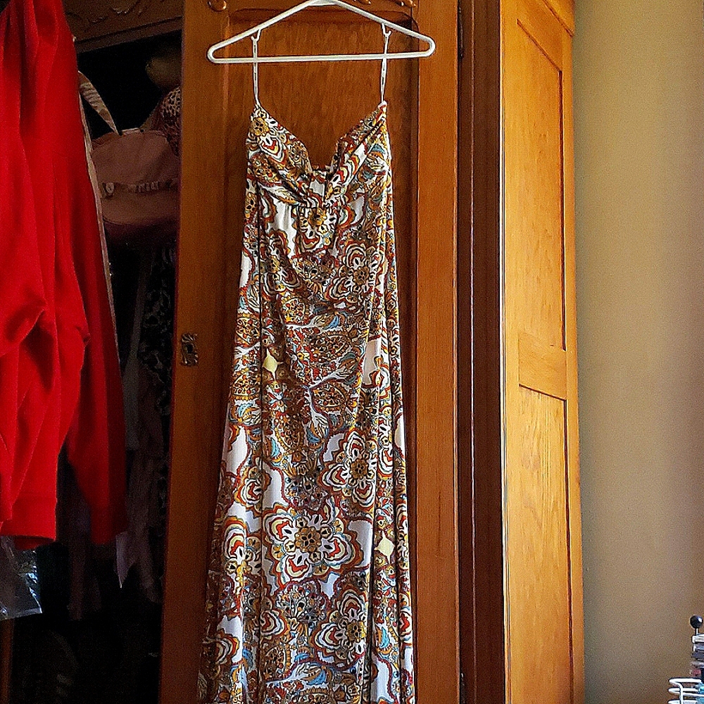 XOXO Floral Design Maxi Dress